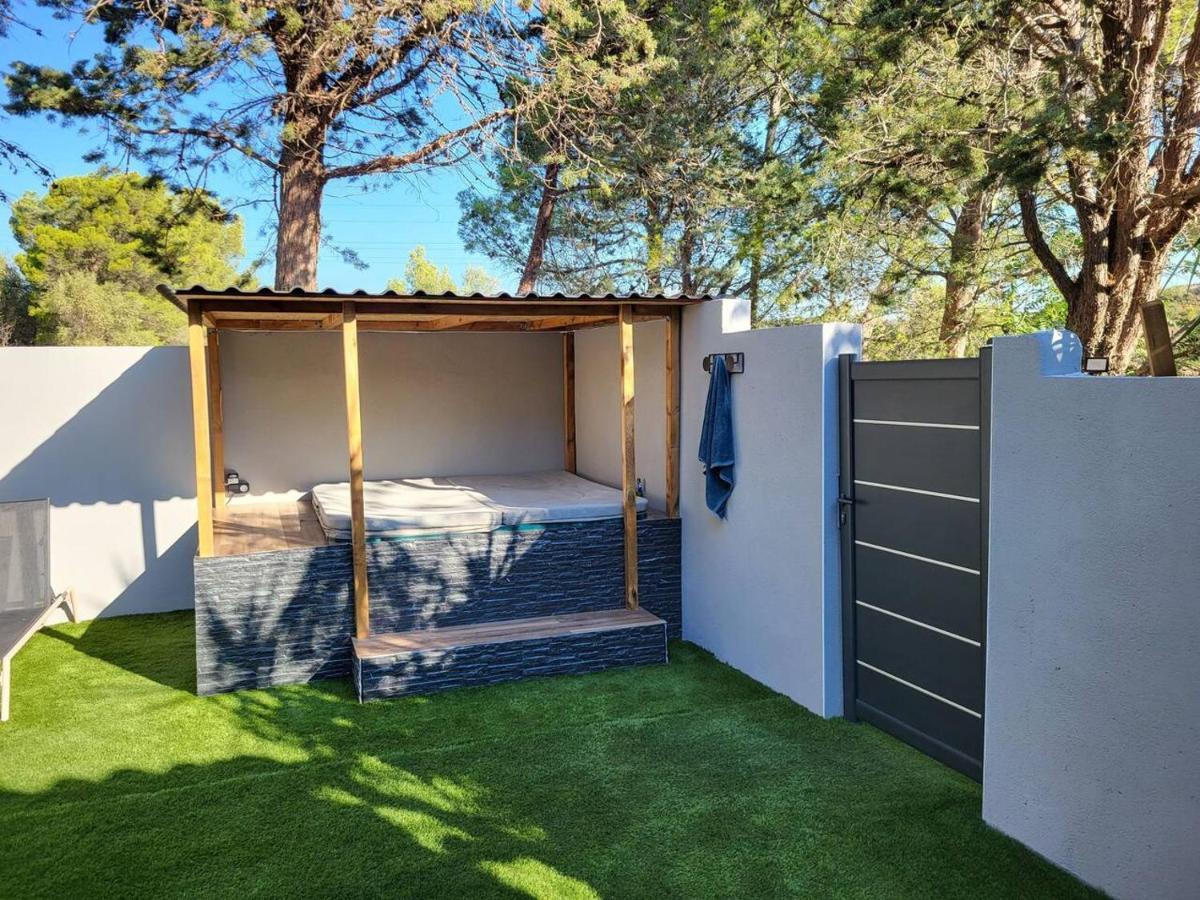 Appartement Jacuzzi Ναρμπόν Εξωτερικό φωτογραφία