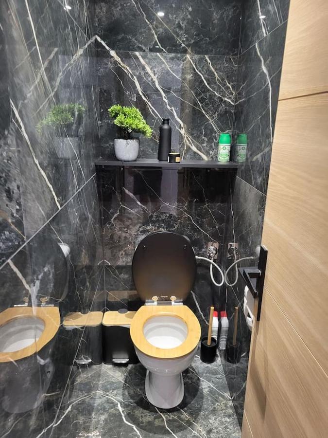 Appartement Jacuzzi Ναρμπόν Εξωτερικό φωτογραφία