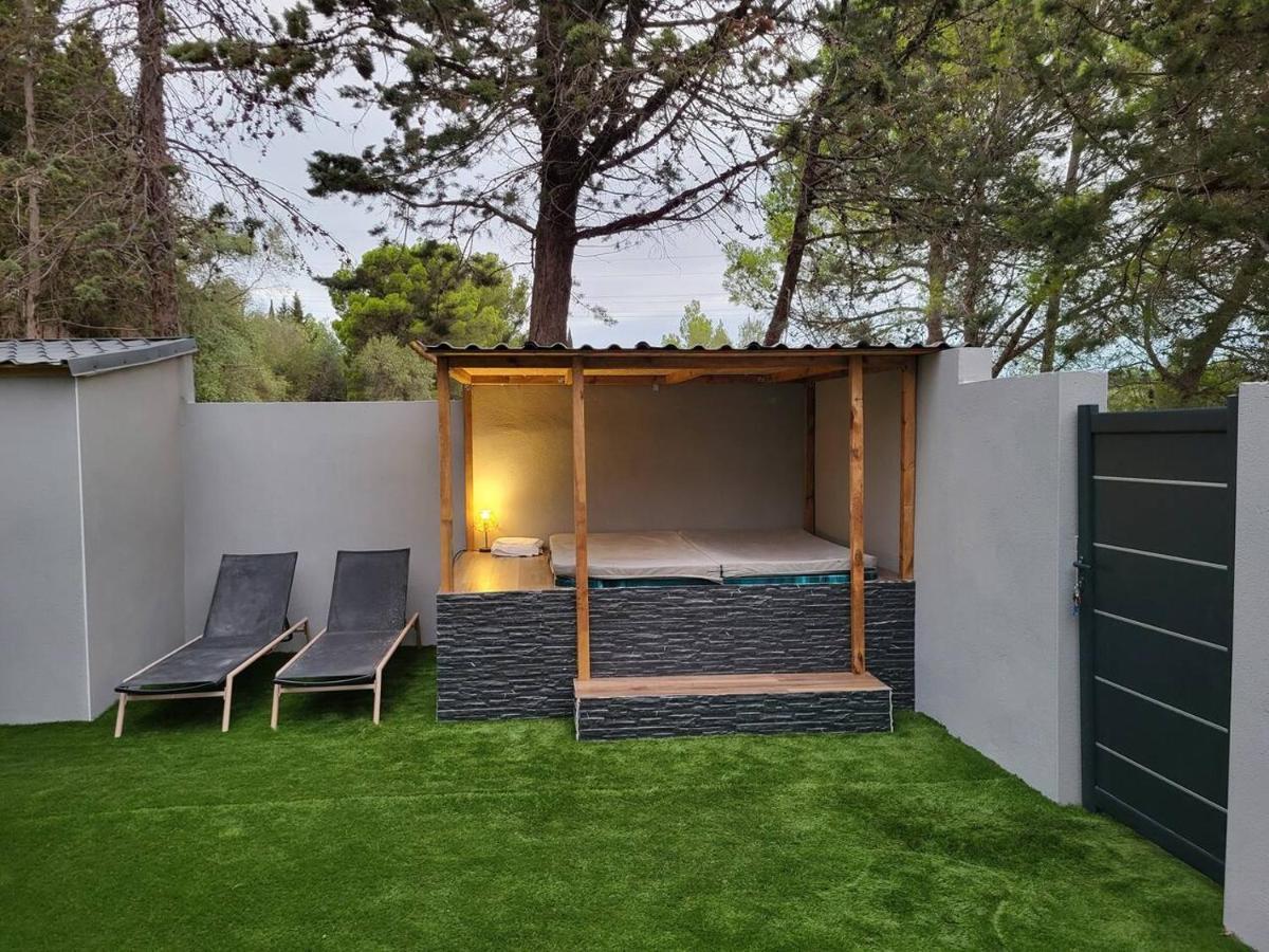 Appartement Jacuzzi Ναρμπόν Εξωτερικό φωτογραφία